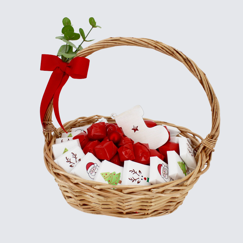 CHRISTMAS DESIGNED CHOCOLATE SMALL BASKET