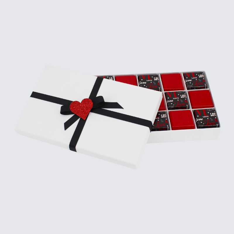 VALENTINE'S DESIGNED CHOCOLATE 15-PIECE HARD BOX