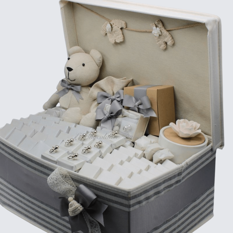 BABY BOY DECORATED CHOCOLATE HAMPER	 	