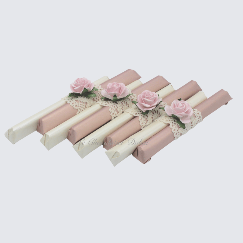 CROCHET RIBBON & FLOWER DECORATED CHOCOLATE STICK SET