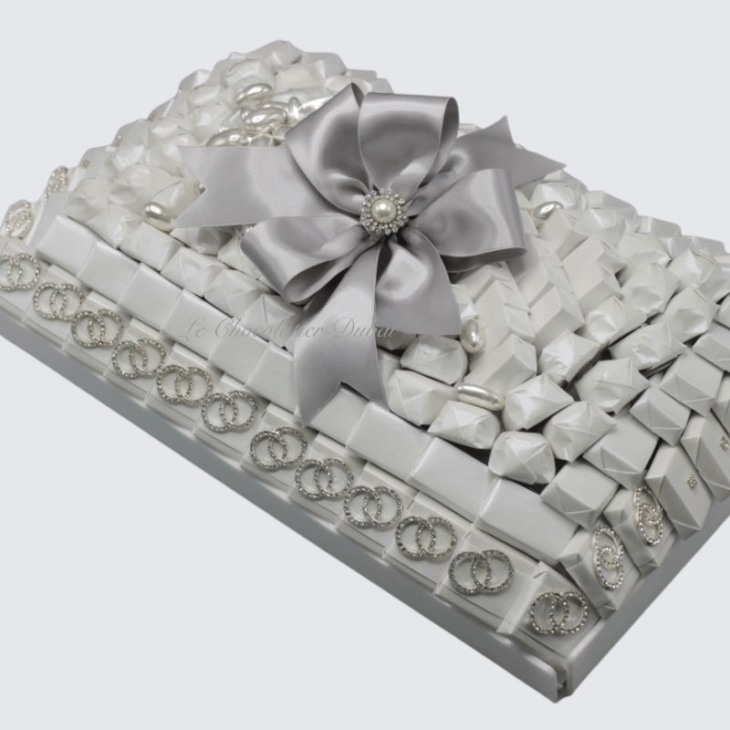 WEDDING RING DECORATED CHOCOLATE TRAY