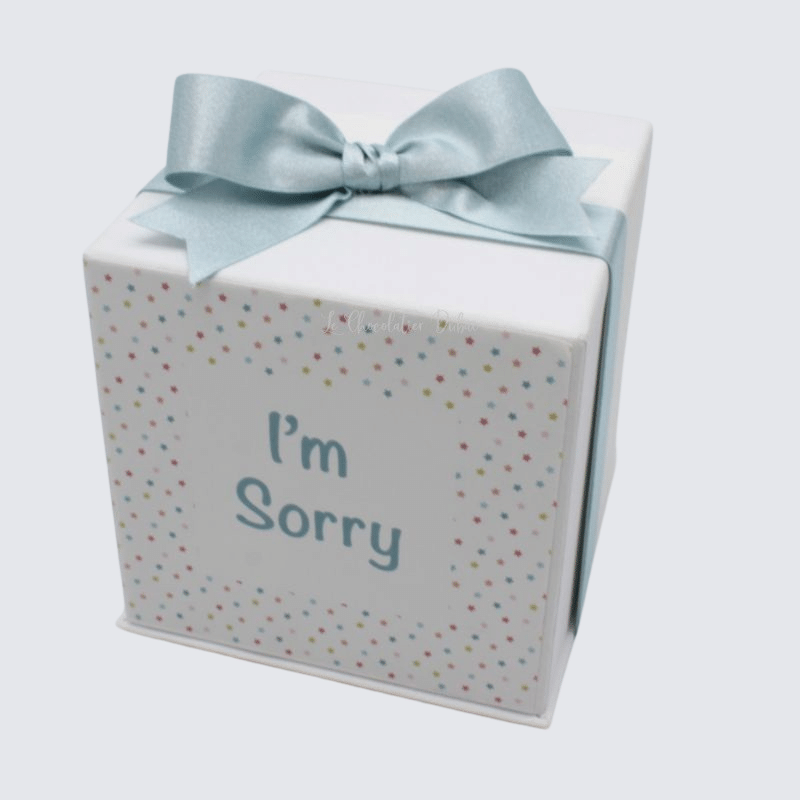 STAR DESIGNED "I'M SORRY" CHOCOLATE HARD CUBE BOX	